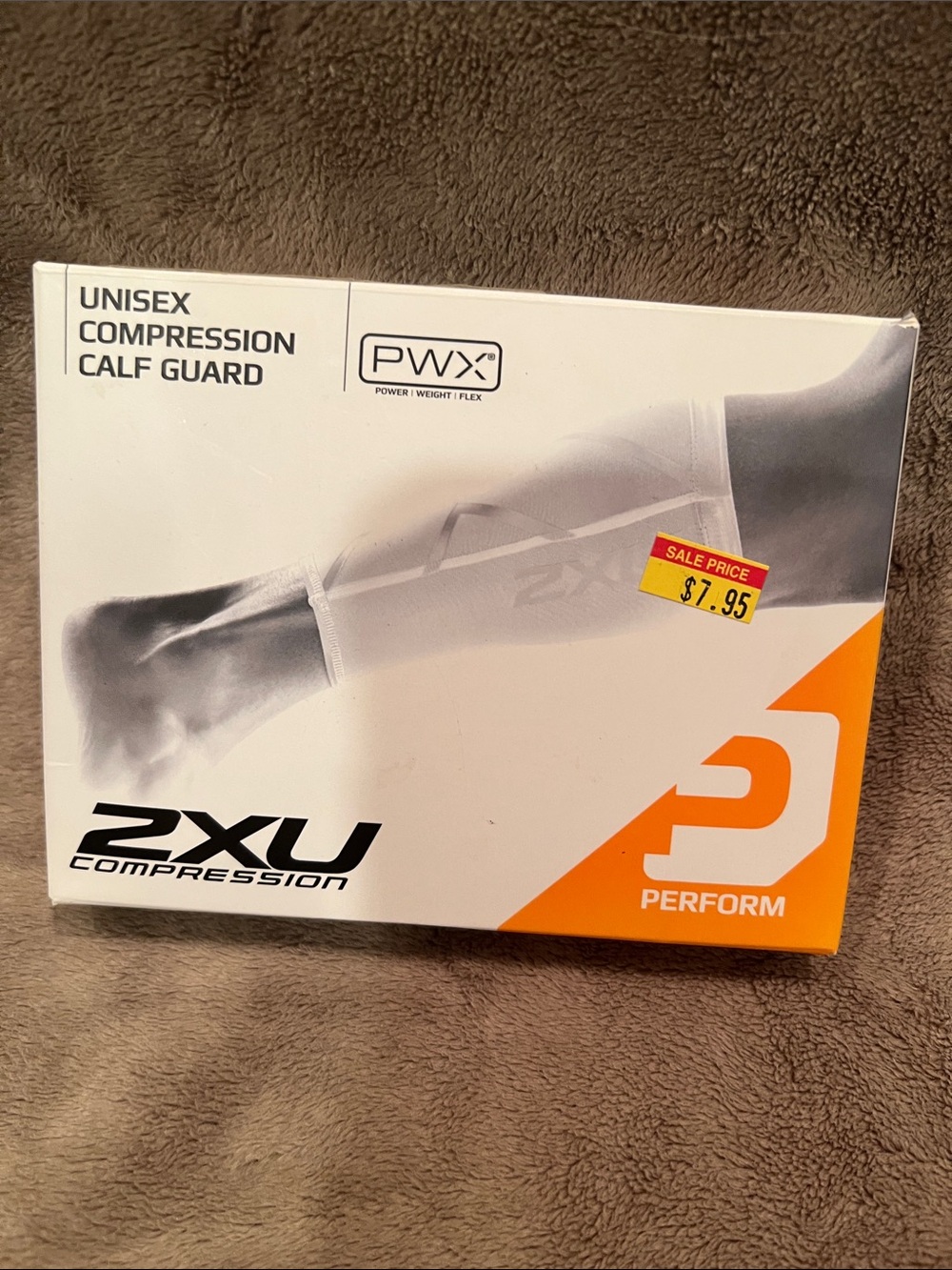 2XU White Unisex Compression Calf Guard